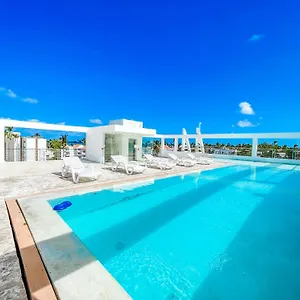 https://ducassi-suite-sol-karibe-studios-suites-tropicana.comcaribbean.com
